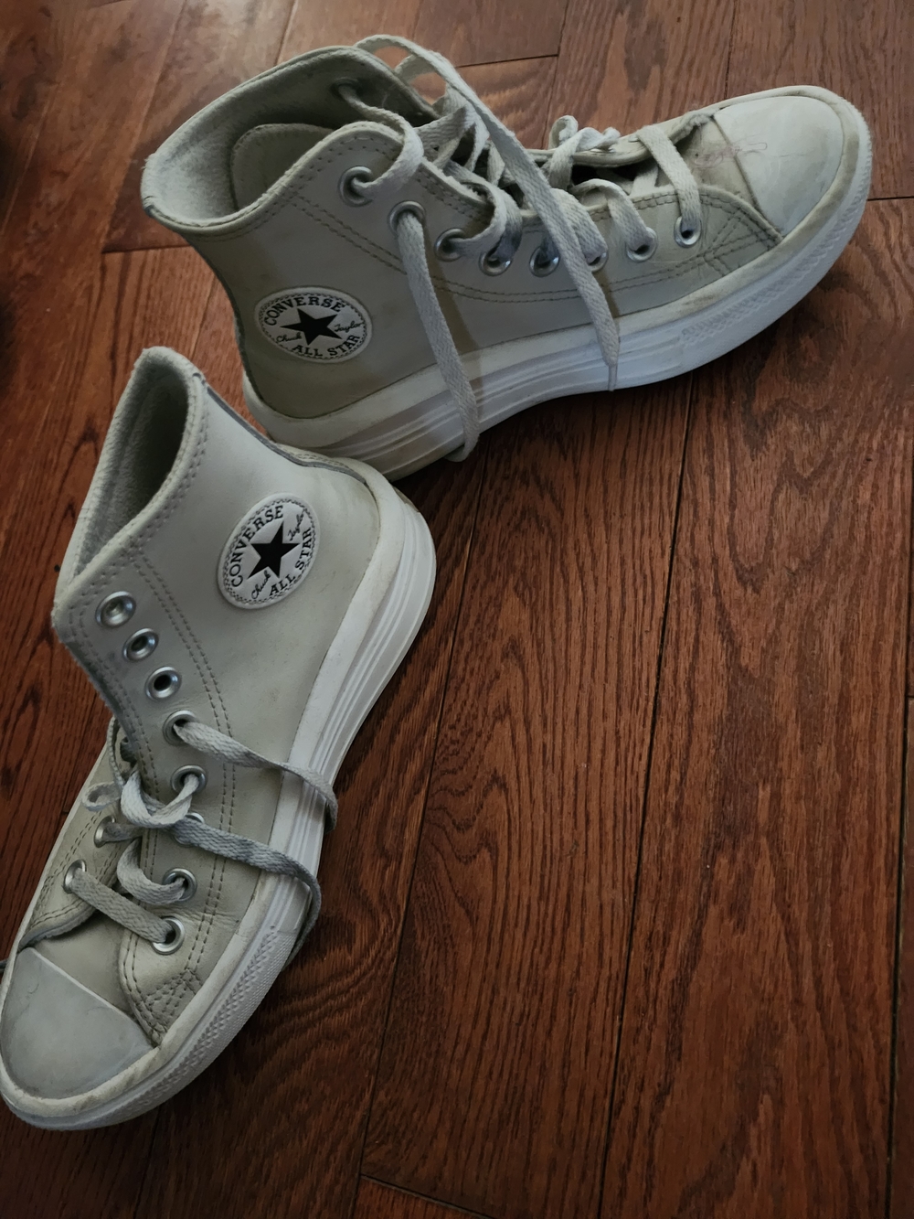 Converse High Top Sneakers in Light Gray and White